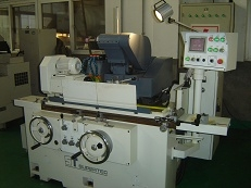 円筒研磨機
SUPERTEC
G25P-50H/CⅡ （φ250×500）